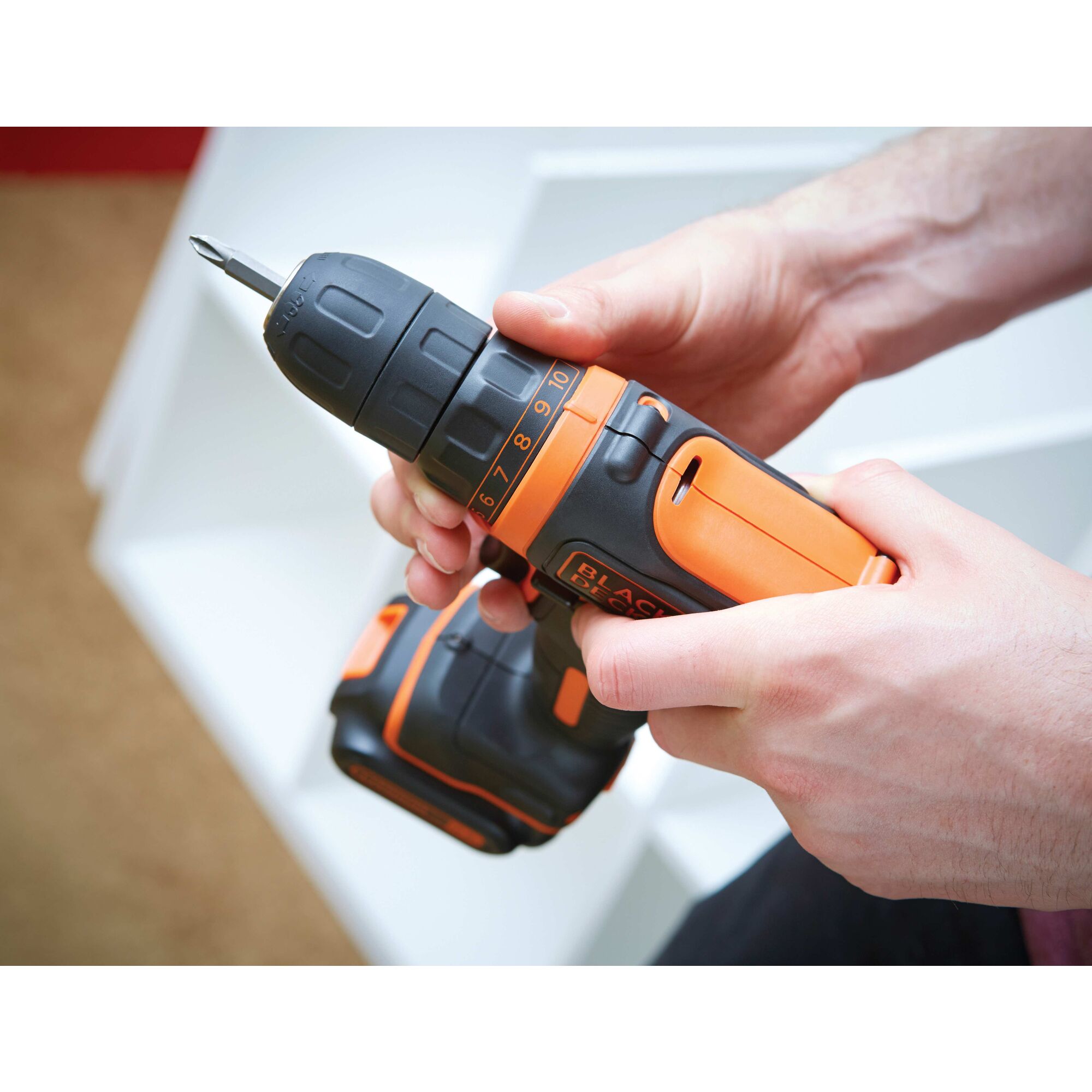 Black and decker discount 10.8 v drill review